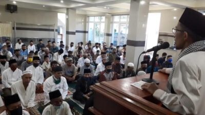 Shalat Idul Fitri di Nagari Lawang Tigo Balai Khidmat