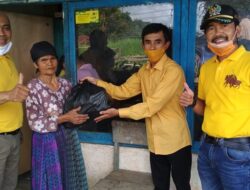 Anggota DPR RI Darul Siska Salurkan 1.000 Paket Sembako di Solok
