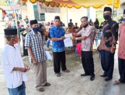 Warga Nagari Sijunjung Dapat BLT Provinsi