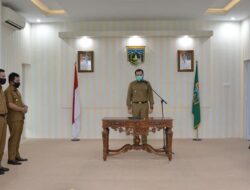 Walikota Padang Panjang Lantik Elfan Jadi Kabid Dikdas