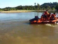 Akhirnya Tim SAR Temukan Remaja yang Hanyut di Sungai Ranah Pesisir