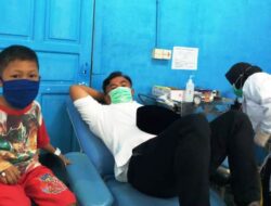 Bupati Sutan Riska Donorkan Darah untuk Bocah Penderita Talasemia