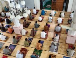 Inovasi Situjuah Batua Melawan Covid-19; Siapkan Tempat Karantina, Daftar Penerima BLT Ditempel di Warung