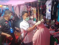 Wartawan Pasaman bersama Mahasiswa, BLK dan Kominfo Bagikan Masker