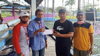 Bupati Dharmasraya Bantu Tim Relawan Bersatu Sungai Rumbai Timur