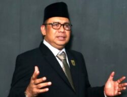 Gubernur Diminta Desak Mendiknas Keluarkan Kebijakan PPDB