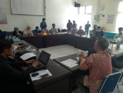 Datangi KPU, Tim Fakhrizal-Genius Ungkap Ada Upaya Penjegalan Kelompok Tertentu