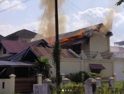 Rumah di Tabiang Banda Gadang Hangus Terbakar