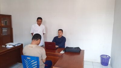 Jemput Rapor ke Rumah Guru, Siswi SMA Solok Selatan “Digarap” di Kebun Teh