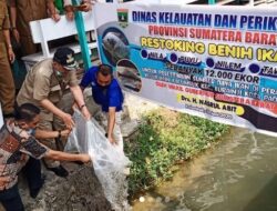 Wakil Gubernur Tebar Bibit Puyu di Padang