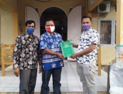 Pimpin PPP, Harry Permana Serahkan SK ke KPU Dharmasraya