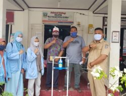 Mahasiswi Unri Ciptakan Alat Hand Sanitizer Tanpa Sentuh 