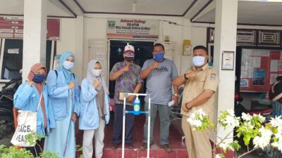 Mahasiswi Unri Ciptakan Alat Hand Sanitizer Tanpa Sentuh 
