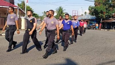 Kapolsekta Pariaman Ajak Personel Berolahraga