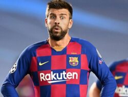 Dibabat Bayern, Pique Sarankan Barcelona Dirombak