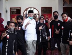 Relawan Alang Babega Kota Pariaman Dukung NA-IC