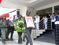 Jenazah Irdinansyah Diantar ke Tempat Peristirahatan Terakhir di Tapi Selo