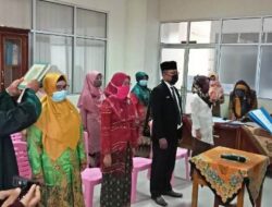 Kadisdikbud Agam Lantik 21 Guru Dalam Jabatan Fungsional