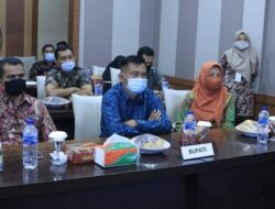 Pemkab Dharmasraya Dapat Penghargaan Kementerian LHK