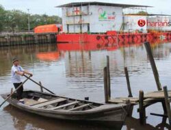 Sebulan Menepi di Sungai Siak, Begini Fasilitas RS Apung Nusa Waluya II