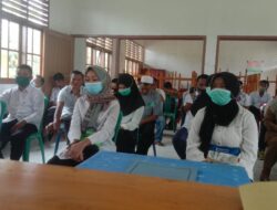 40 Orang Ketua KPPS Nagari Padang Gelugur Dilantik