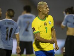 Brasil Tundukkan Uruguay 2-0