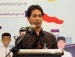 Kemendikbud: Harus Ada Reformasi Buku Besar-besaran