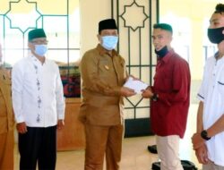 50 Mustahiq Terima Zakat Baznas
