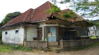 Rumah PDRI Menunggu Ambruk, Pemprov tak Peduli