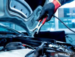 Aki Soak karena Mobil Jarang Dipakai, Ini Cara “Jumper” yang Aman