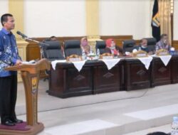 Wako Pariaman Jawab Pandangan Umum Fraksi DPRD Soal Ranperda SOTK