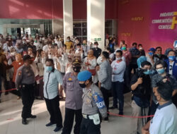 Debat Pilgub Lancar, Sayang Pendukung tak Jaga Jarak