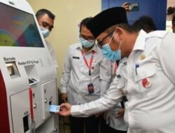 Mesin ADM Padang Dilaunching, Urus Adminduk Hanya Hitungan Detik
