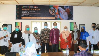 Dinas Koperindag dan UKM Kota Pariaman Beri Pelatihan Batik Tulis