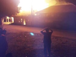 Dua Rumah dan 1 Rumah Gadang di Saniang Baka Terbakar