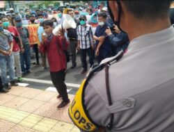 Unjuk Rasa, Aliansi Masyarakat Pessel Minta Pemrov Sumbar Copot Bupati