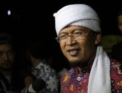 Tak Lagi Cocok, Aa Gym Resmi Gugat Cerai Teh Ninih