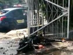 Bom Meledak di Depan Gereja Katedral Makassar