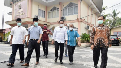 Senin Kuliah Tatap Muka Dimulai, Eka Putra Berkunjung ke IAIN Batusangkar