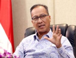 Irjen Kemenperin RI Kunjungi SMK SMTI Padang
