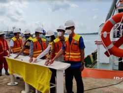 PT Jasa Armada Indonesia Luncurkan 4 Kapal Tunda Baru