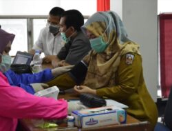 ASN Sekretariat dan Anggota DPRD Divaksin Covid-19