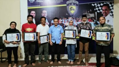 IMI Sumatera Barat Berikan Penghargaan Atas Dedikasi Koordinator Wilayah