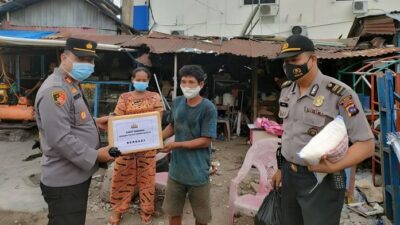 Polsek Padang Selatan Gelar Jumat Sedekah
