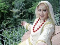 Susilawati Guru SMPN 5 Bukittingi Tampil Memukau di Ajang Lomba Lagu Nasional