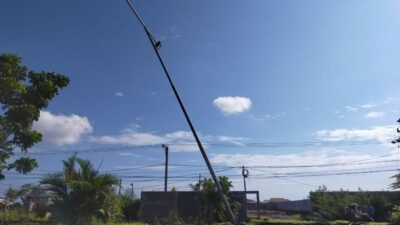 Akibat Badai, Jaringan Internet Pemko Padang Terganggu