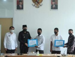 Baznas Padang Panjang Distribusikan Zakat Peduli bagi 1.834 Pegawai THL dan Honorer