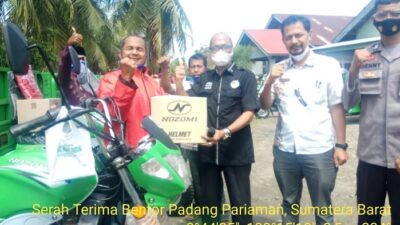 Tunaikan Janji, Nurnas Serahkan 17 Unit Becak Motor