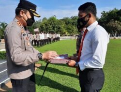 31 Polisi Dharmasraya Berprestasi Dapat Penghargaan