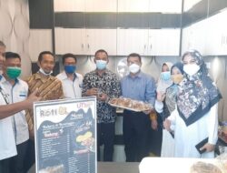 Universitas Muhammadiyah Sumbar Luncurkan Gerai Roti UM